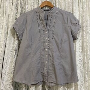 George button down short sleeved blouse. Pinstripe with ruffled front.